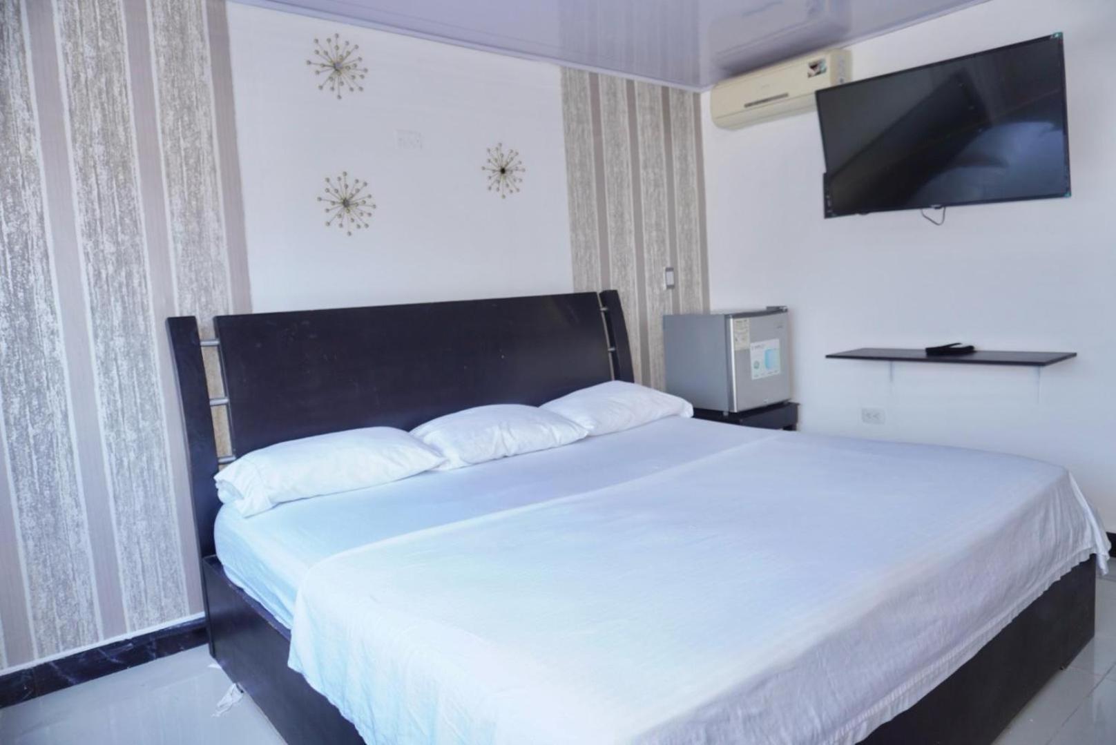Hotel Brisas Del Mar Suite Санта Марта Екстериор снимка