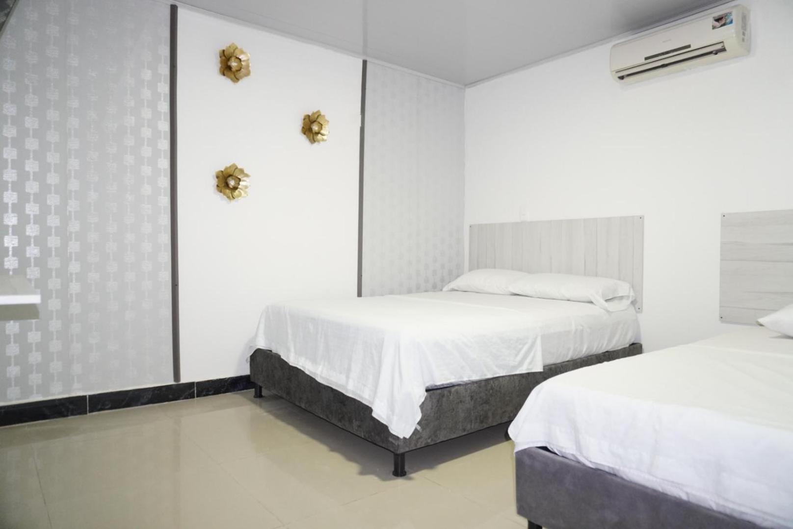 Hotel Brisas Del Mar Suite Санта Марта Екстериор снимка